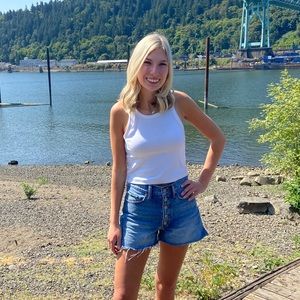 Meet your Posher, Katherine